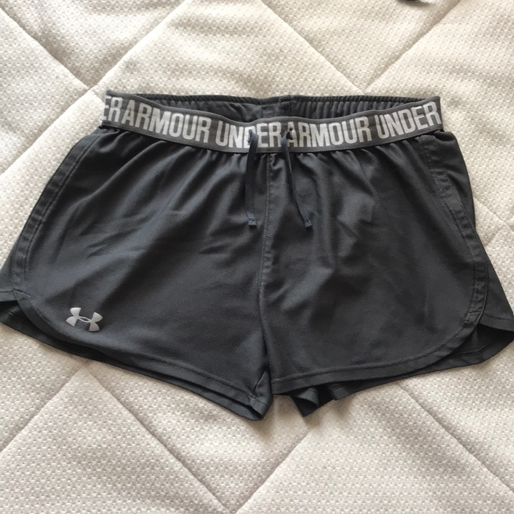 Underarmour shorts